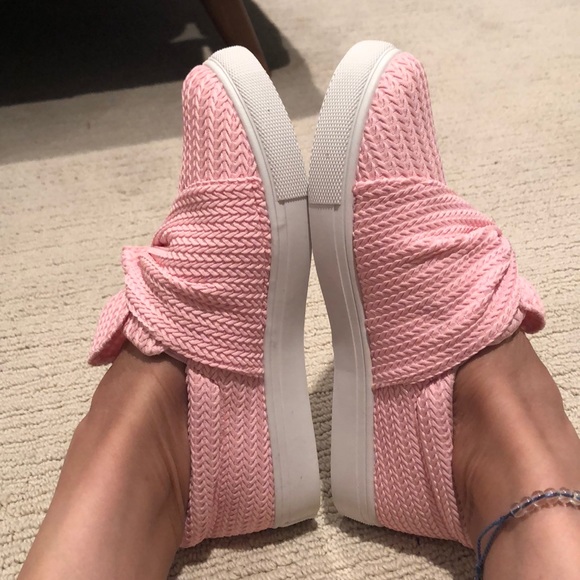 BNWOT pink weave look pink slip ones. - Picture 6 of 8